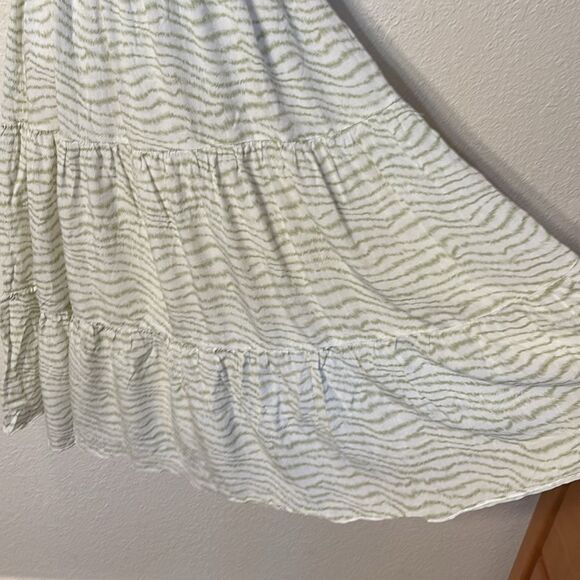 Lucy Paris Tiered V-Neck Midi Dress XS - Picture 5 of 6